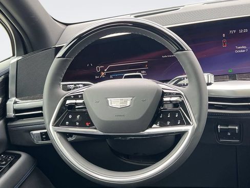 New 2026 Cadillac Escalade IQL Luxury AWD/4WD image 12