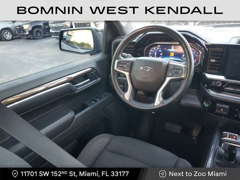 Used 2024 Chevrolet Silverado 1500 RST image 13