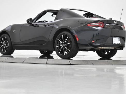 Certified 2025 MAZDA MX-5 Miata RF Grand Touring RWD image 18