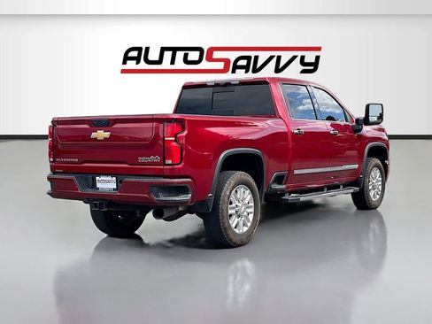 Used 2024 Chevrolet Silverado 2500 High Country w/ High Country Premium Package AWD/4WD image 7