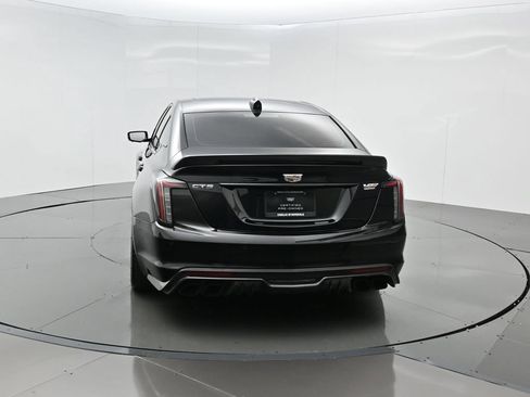 Used 2025 Cadillac CT5 V Blackwing w/ Carbon Fiber 2 Package RWD image 5