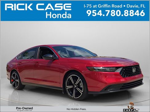 Used 2025 Honda Accord Sport image 1