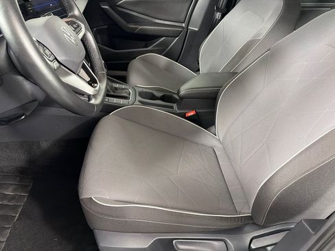 Used 2025 Volkswagen Jetta Sport FWD image 12
