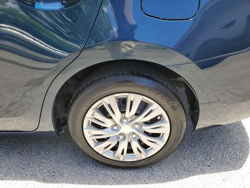 Used 2019 Toyota Corolla LE FWD image 8