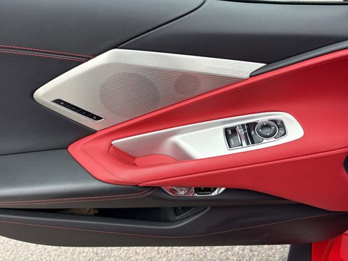 Used 2022 Chevrolet Corvette Stingray Preferred Cpe w/ Z51 Performance Package image 12