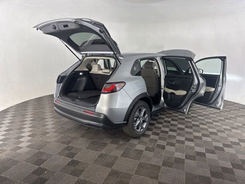 Certified 2026 Honda HR-V LX image 19