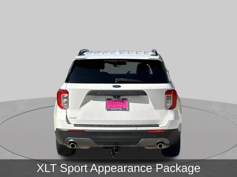 Used 2022 Ford Explorer XLT w/ Equipment Group 202A RWD image 4