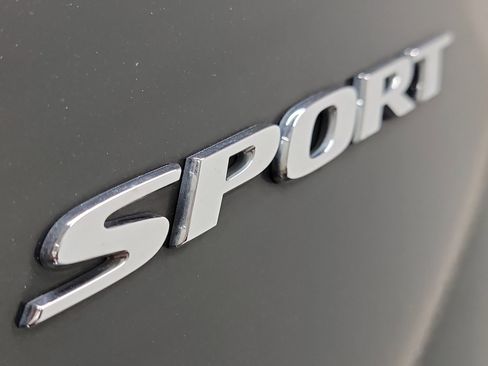 Used 2019 Honda Civic Sport image 33