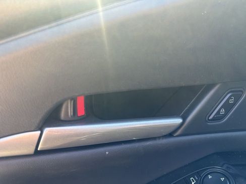 Used 2025 MAZDA CX-30 AWD 2.5 S w/ Select Sport Pkg image 18