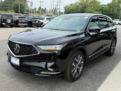 Used 2024 Acura MDX SH-AWD w/ Technology Package image 3