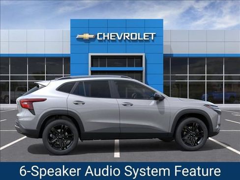 New 2026 Chevrolet Trax ACTIV w/ Sunroof Package FWD image 5