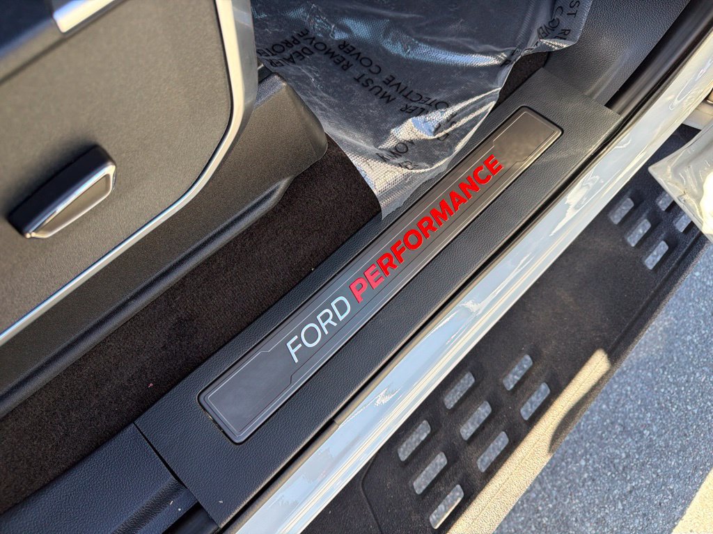 Used 2023 Ford F150 Raptor w/ Raptor 37 Performance Package AWD/4WD image 17