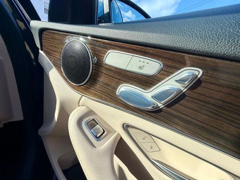 Used 2018 Mercedes-Benz C 300 C 300 4MATIC Sedan 4D image 10