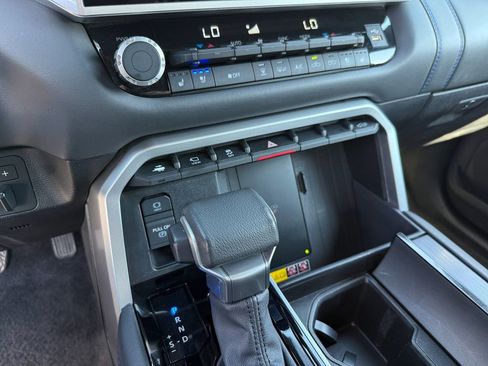 Used 2025 Toyota Tundra Platinum image 19
