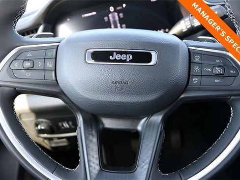 New 2025 Jeep Grand Cherokee Laredo X w/ Luxury Tech Group I image 20