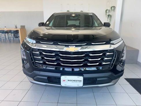 New 2026 Chevrolet Equinox LT AWD/4WD image 36