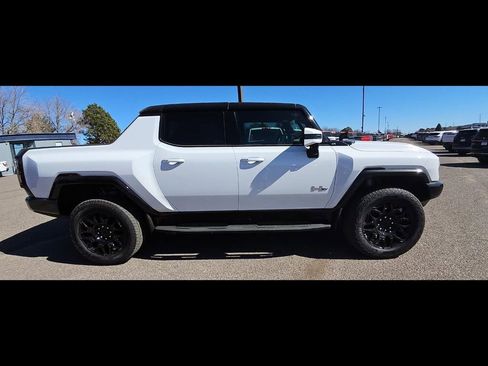 Used 2024 GMC Hummer EV 2X w/ LPO, Illumination Package AWD/4WD image 10