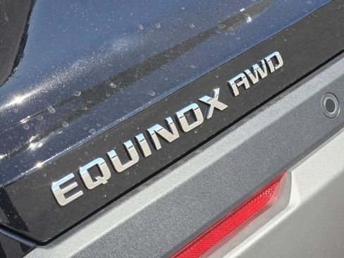 New 2026 Chevrolet Equinox LT w/ Convenience Package II image 7
