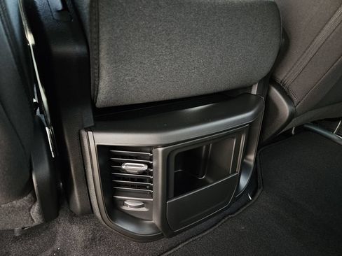 New 2026 RAM 1500 Express AWD/4WD image 10