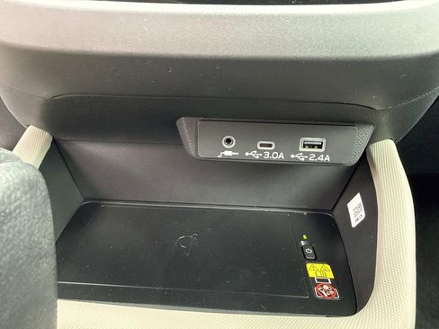 New 2026 Subaru Forester Premium image 31