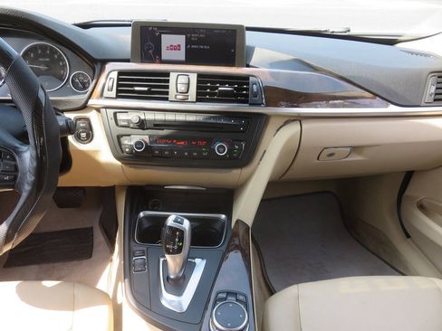 Used 2015 BMW 328i xDrive Sedan AWD/4WD image 16