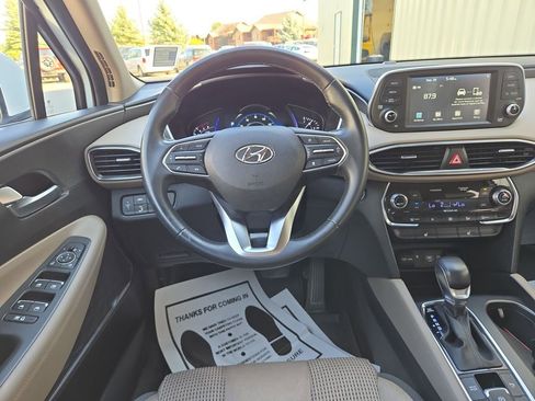 Used 2020 Hyundai Santa Fe SEL w/ Convenience Package image 19