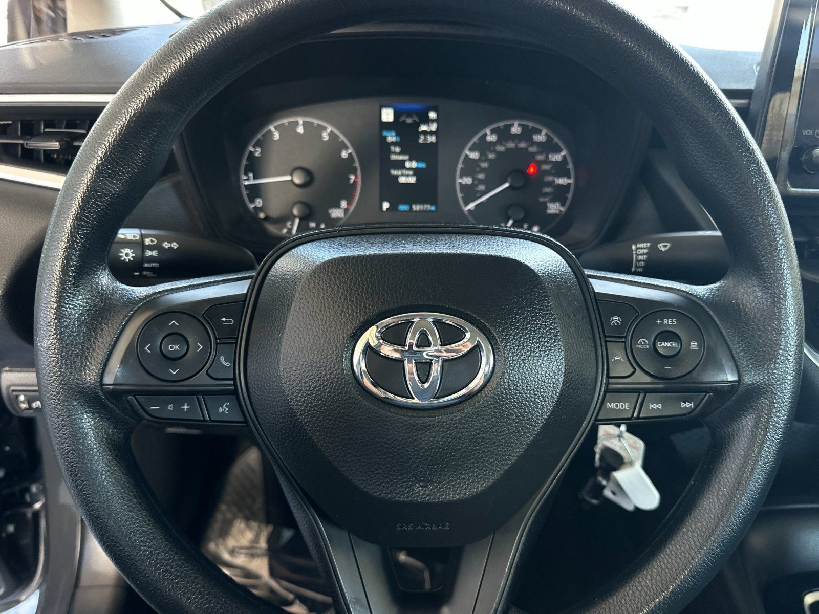 Used 2024 Toyota Corolla LE FWD image 19