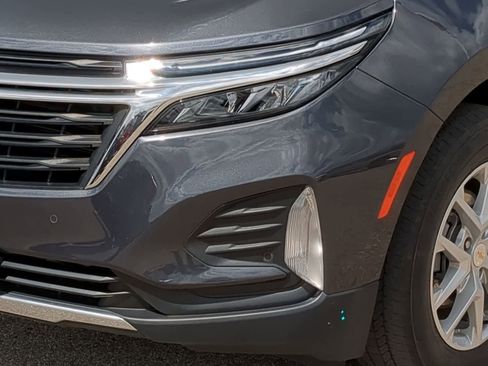 Used 2023 Chevrolet Equinox LT AWD/4WD image 11