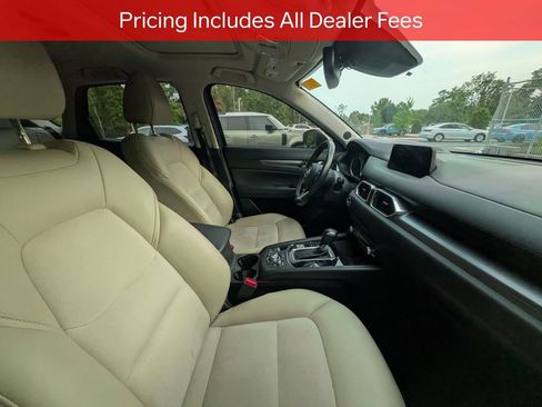 Used 2019 MAZDA CX-5 Touring FWD image 9