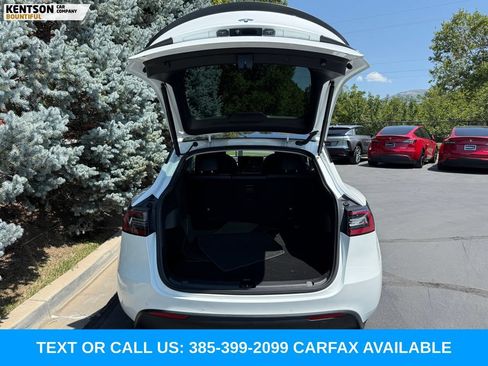 Used 2022 Tesla Model Y Performance AWD/4WD image 30