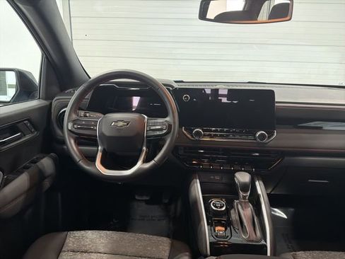 Used 2024 Chevrolet Colorado Z71 w/ Z71 Convenience Package 2 AWD/4WD image 26
