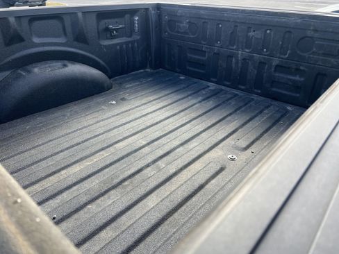 Used 2019 Ford F150 Lariat w/ Trailer Tow Package image 25