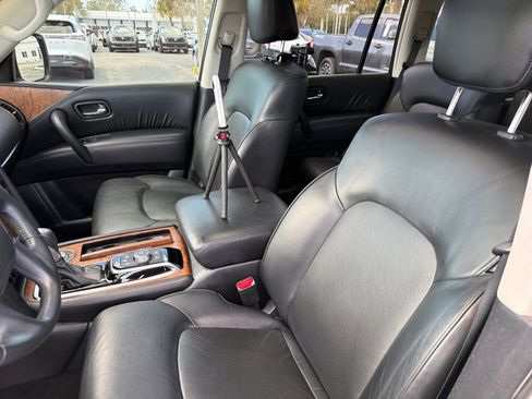 Used 2022 Nissan Armada SL w/ Captain's Chairs Package image 23