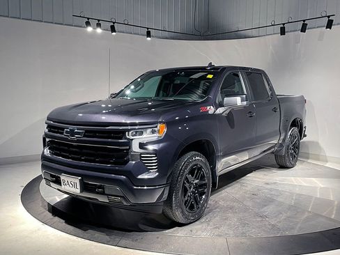 Used 2023 Chevrolet Silverado 1500 RST w/ Convenience Package II image 8