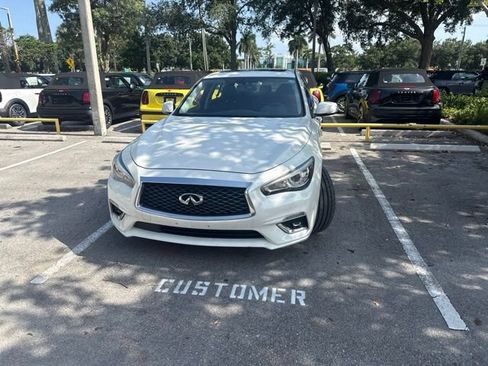 Used 2020 INFINITI Q50 Luxe RWD image 1