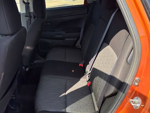 Used 2020 Mitsubishi Outlander Sport ES FWD image 12