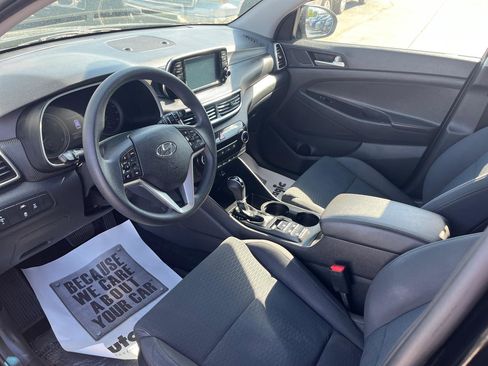 Used 2019 Hyundai Tucson SE image 10