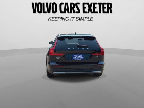 New 2026 Volvo V60 B5 Cross Country Plus w/ Climate Package AWD/4WD image 7