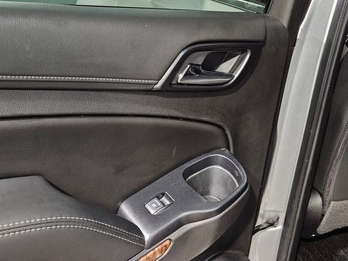 Used 2019 Chevrolet Tahoe Premier AWD/4WD image 37