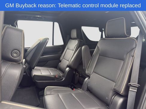 Used 2023 Chevrolet Tahoe Premier w/ Advanced Technology Package AWD/4WD image 13