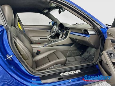 Used 2016 Porsche 911 Carrera GTS RWD image 10