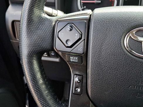 Used 2023 Toyota 4Runner TRD Off-Road Premium w/ Moonroof Package AWD/4WD image 23