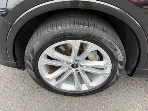 Used 2025 Audi Q7 3.0T Premium Plus image 12