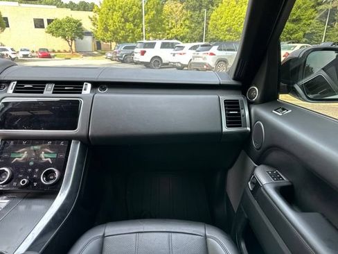 Used 2018 Land Rover Range Rover Sport Supercharged AWD/4WD image 17