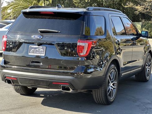 Used 2016 Ford Explorer Sport image 7