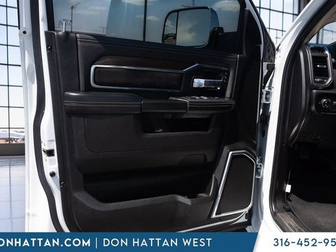 Used 2022 RAM 2500 Laramie AWD/4WD image 17
