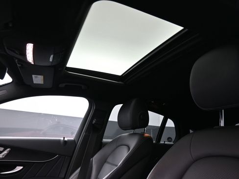 Used 2021 Mercedes-Benz GLC 300 4MATIC Coupe image 19