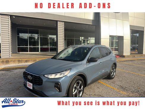 Used 2025 Ford Escape ST-Line w/ Tech Pack #1 FWD image 1