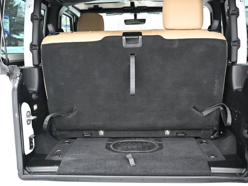 Used 2019 Jeep Wrangler Rubicon image 35