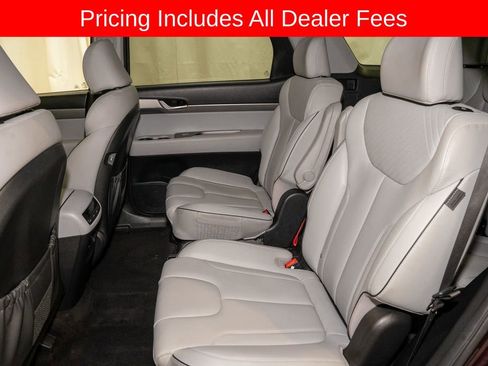 Used 2024 Hyundai Palisade SEL FWD image 10